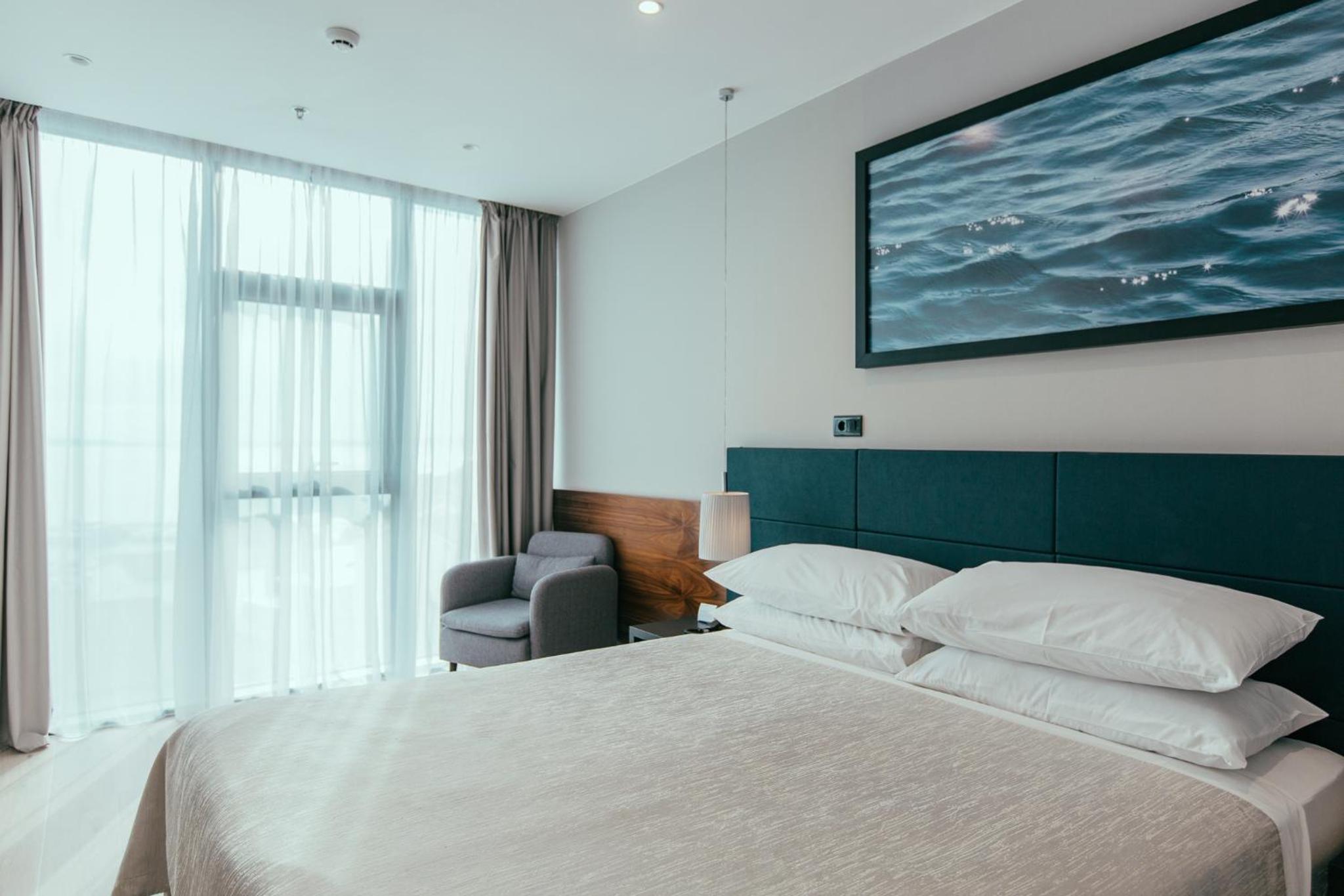 Senior, Suite, Sea View