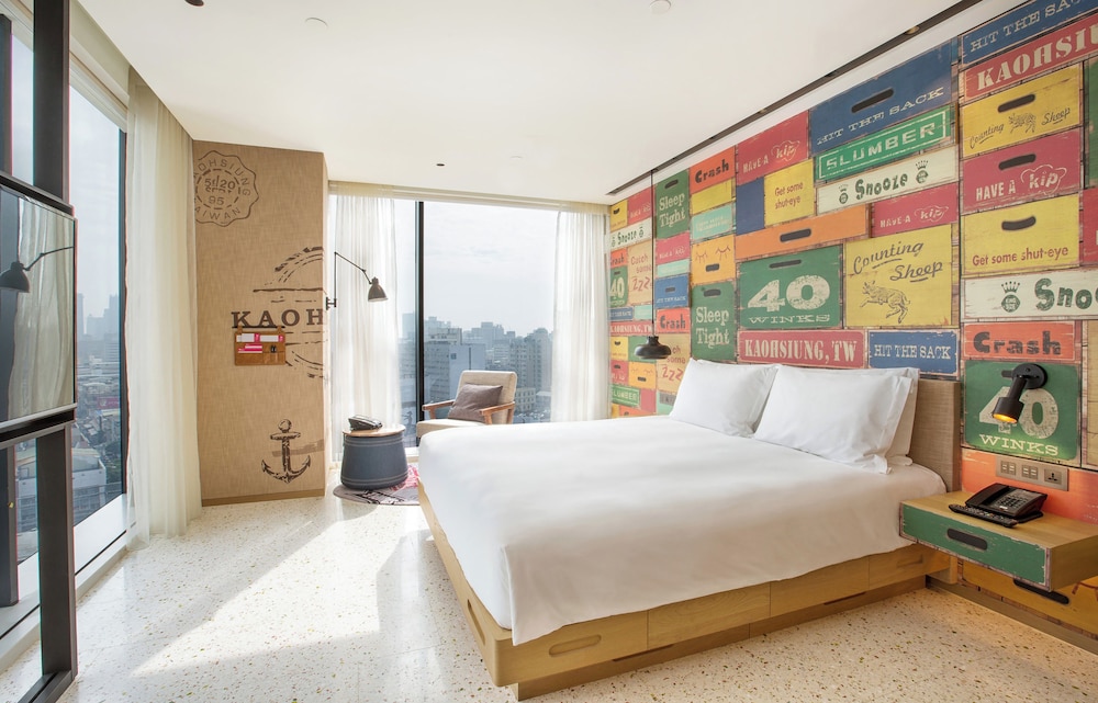 غرفة قياسية بسرير كينج بإطلالة على المدينة، HOTEL INDIGO KAOHSIUNG CENTRAL PARK 2/8