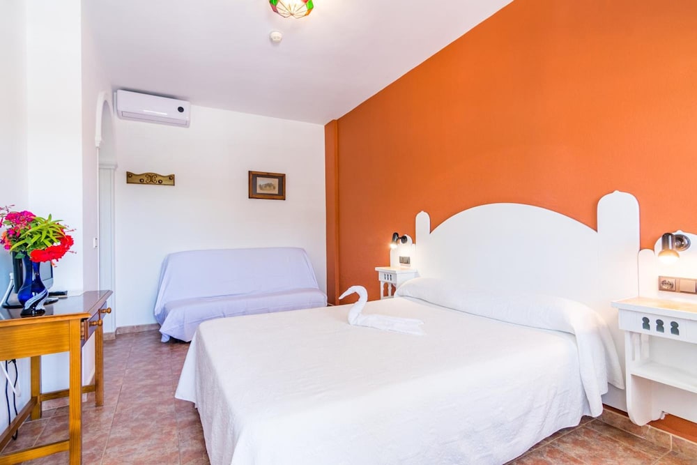 Hostal Alhambra 15/50