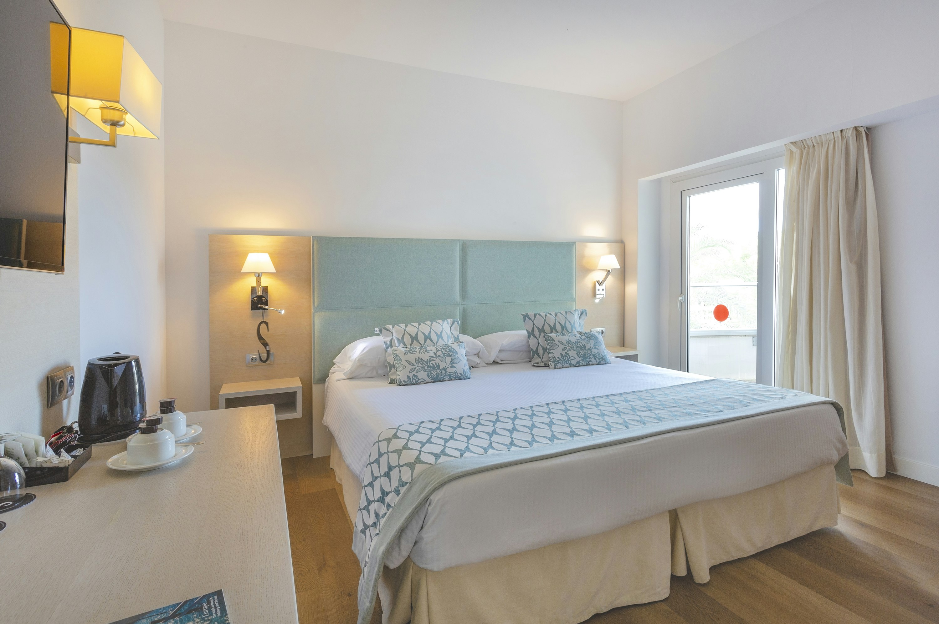 Pure Salt Garonda - Adults Only 22/83