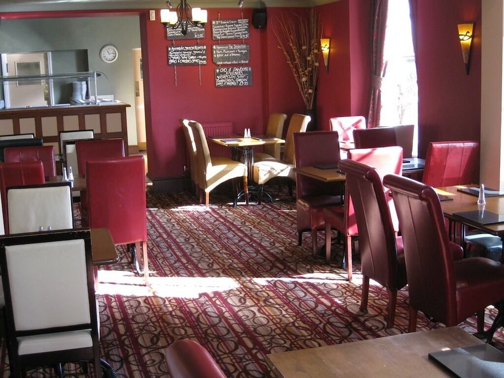 Pen Mill Hotel 40/50