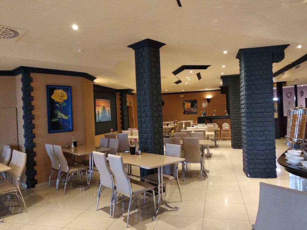 M&A Cityhotel Hildesheim 46/59