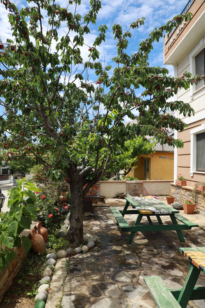 Suna Apart Hotel 37/45