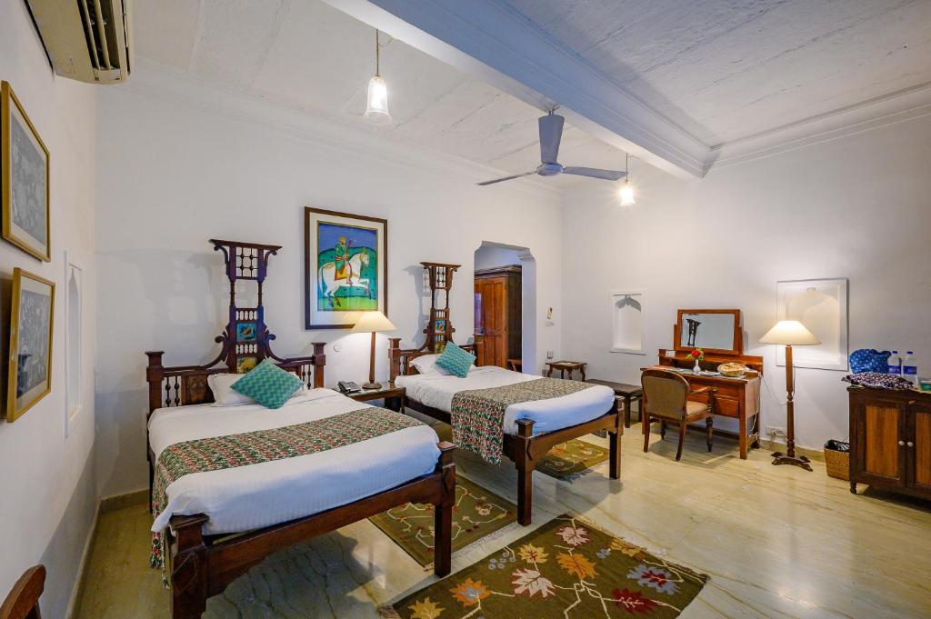 Heritage, Double Bed