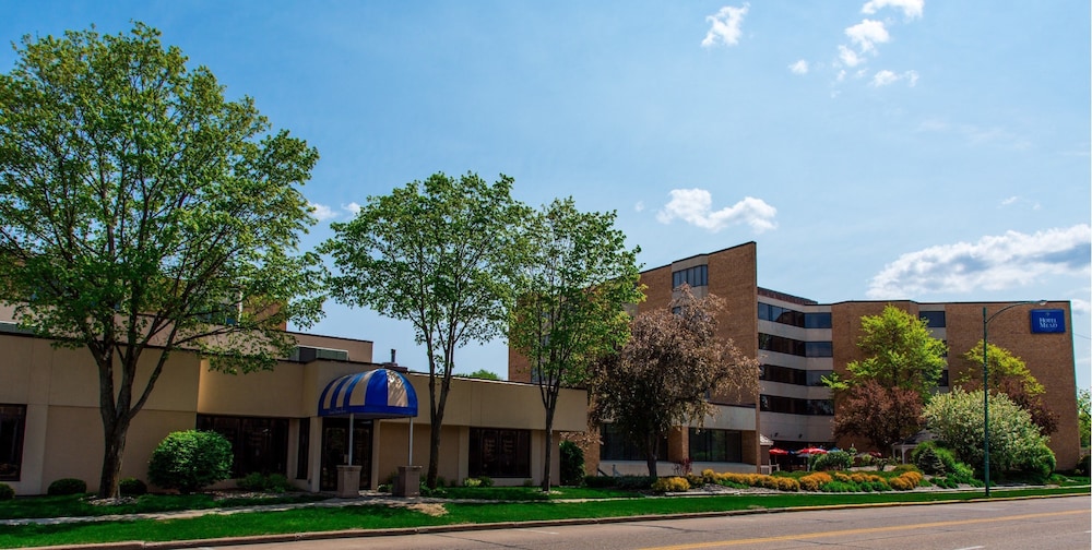 Hotel Mead 5/68