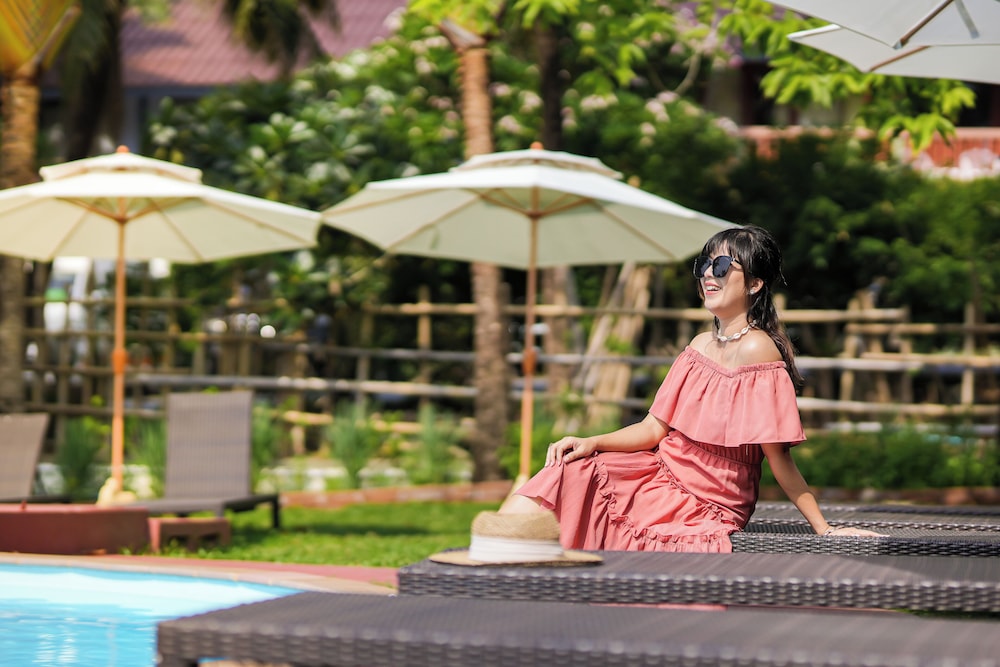 Touch Sea Boutique Hotel & Bistro in KARON BEACH