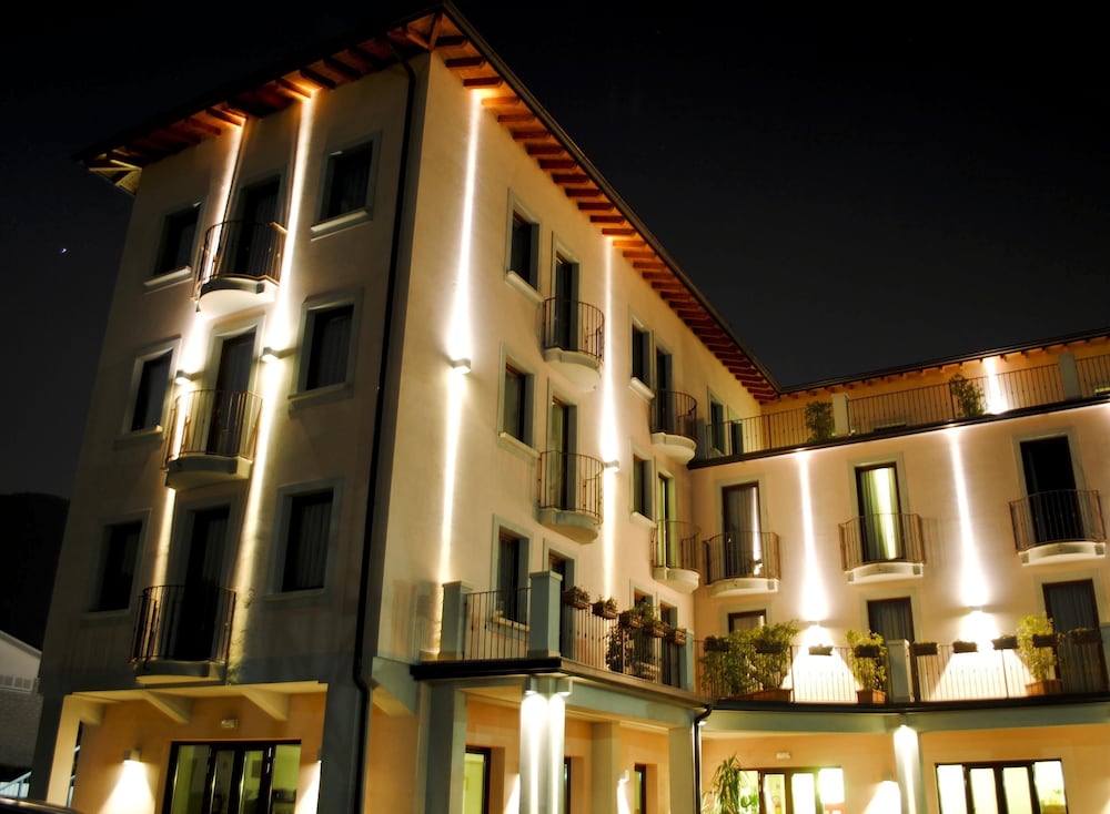 International Hotel Iseo 2/24
