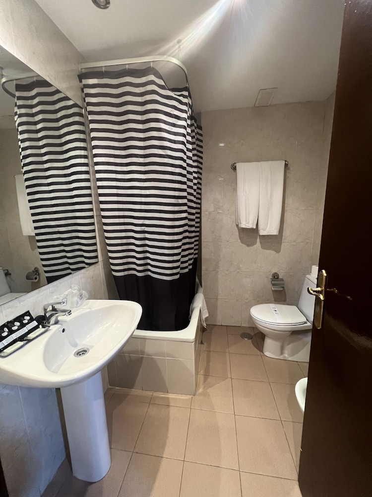 Hotel el Cisne 46/48