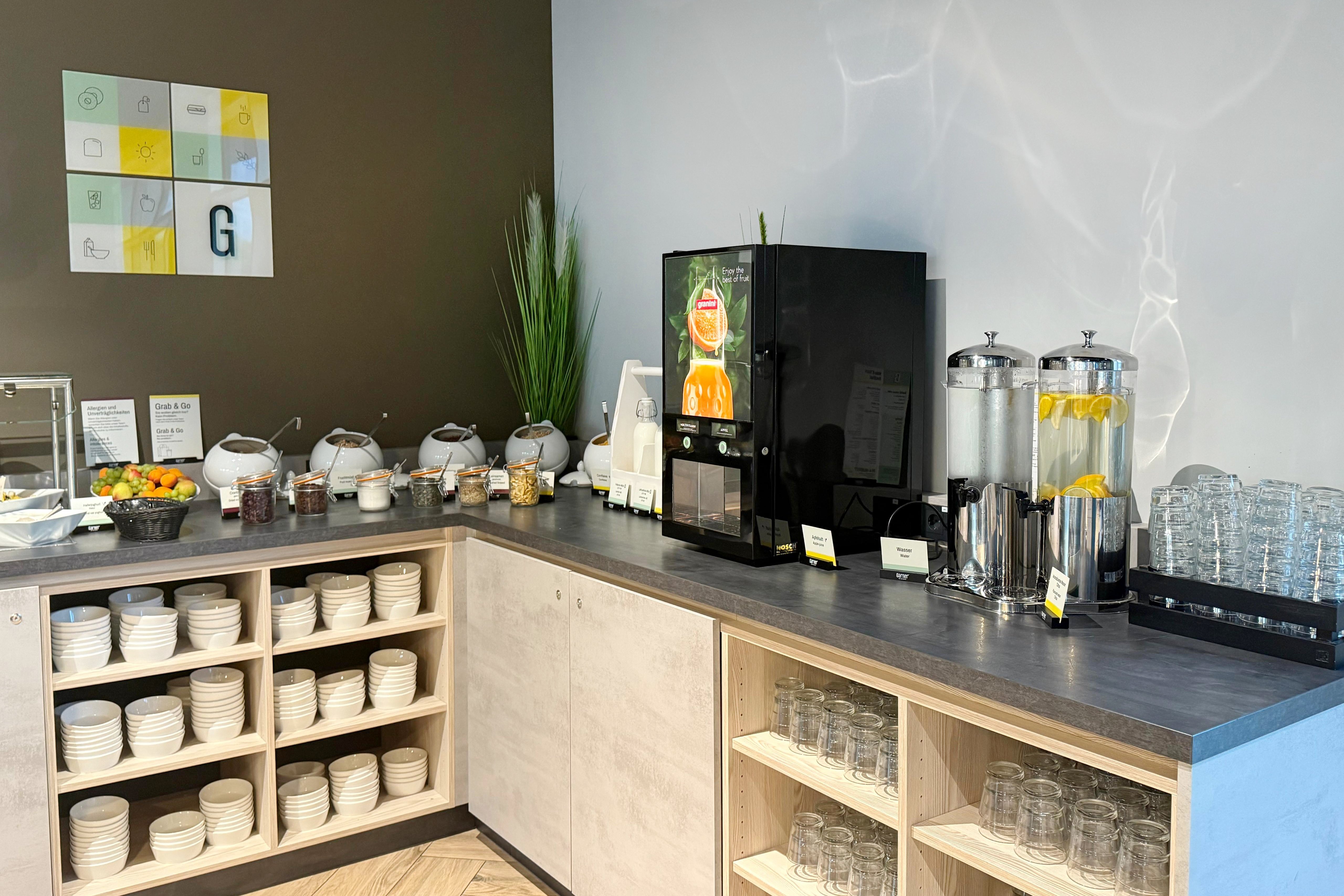 Garner Hotel Augsburg Nord by IHG 30/57