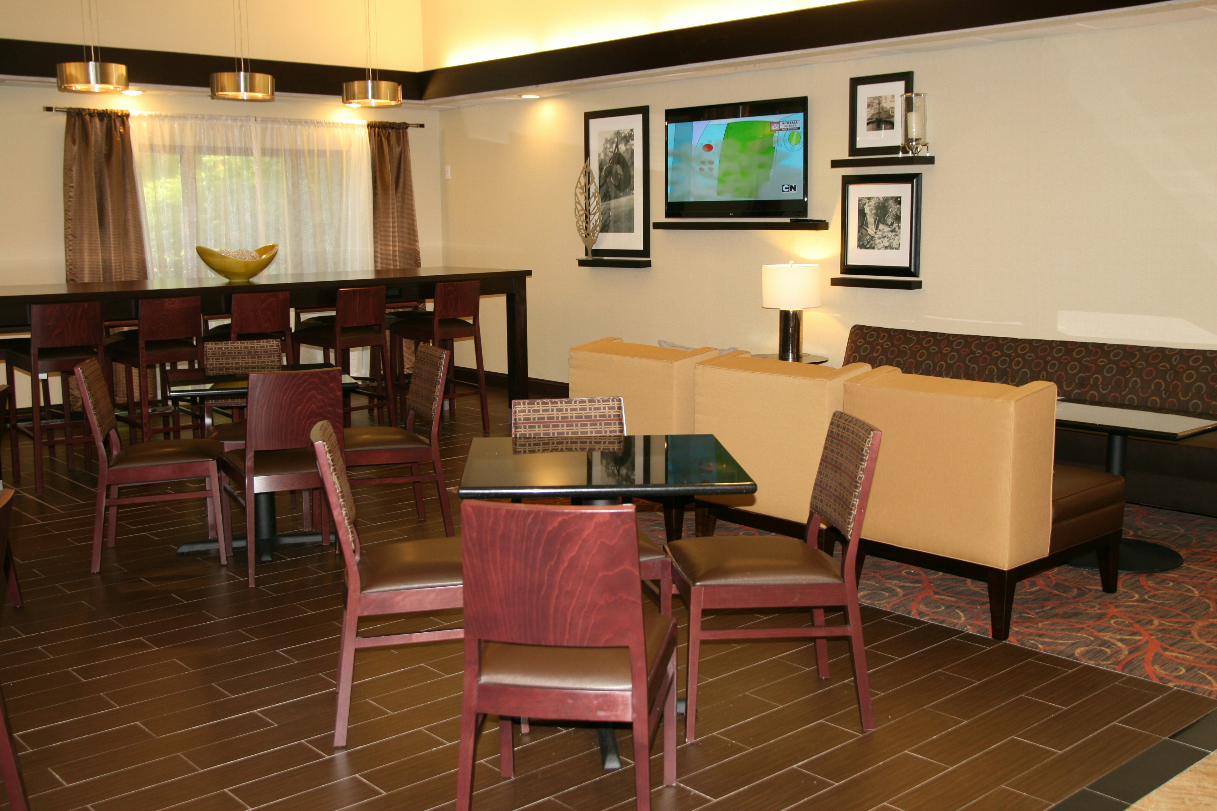 Hampton Inn Stroudsburg Poconos 34/45