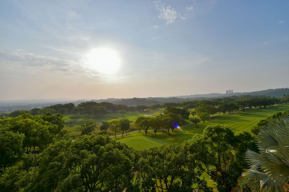 Yundeng Landscape Hotel 54/62