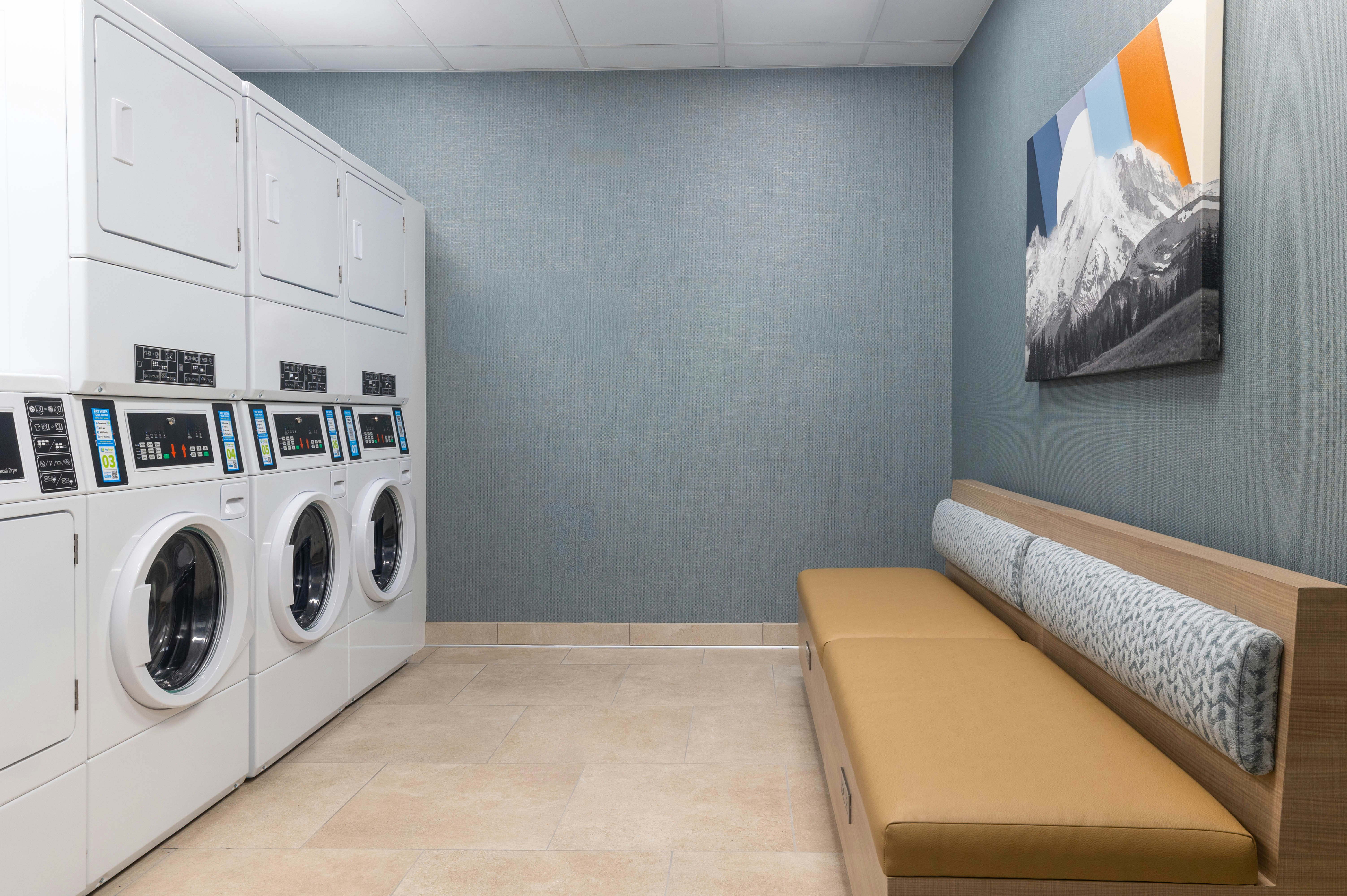 Homewood Suites by Hilton Puyallup Tacoma 24/32