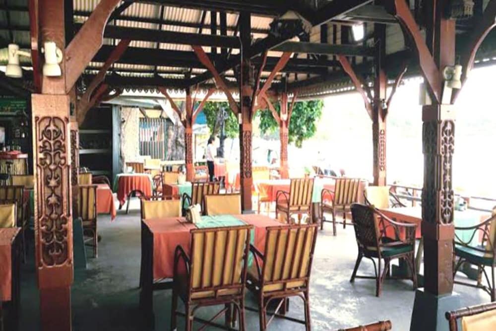 Bay Beach Resort 32/50