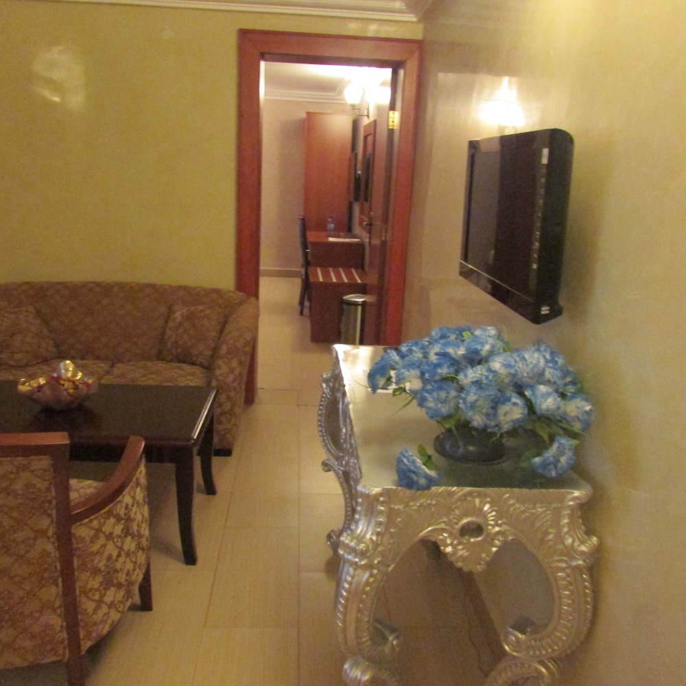 Petrus Hotels Royale 28/50