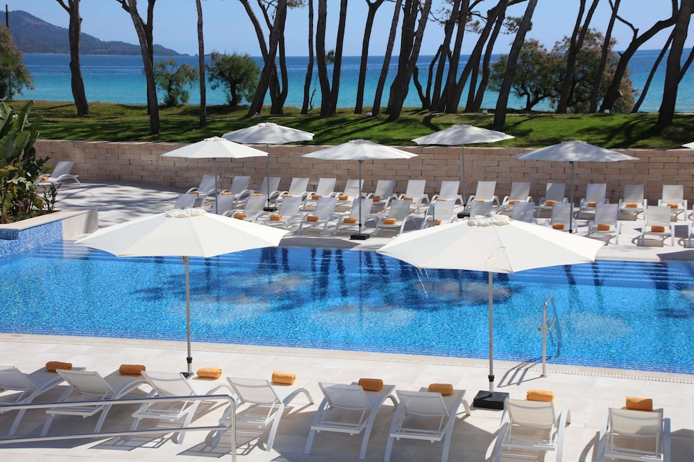 Iberostar Waves Playa de Muro 44/67