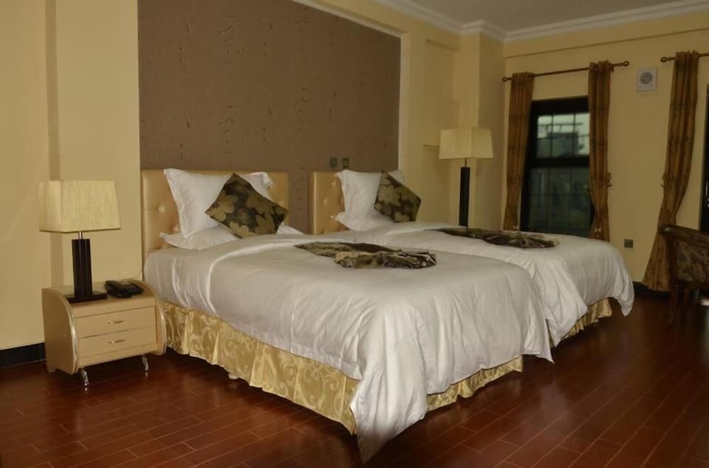 Afropolitan Hotel 6/36