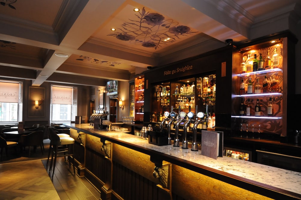 Golden Lion Hotel Stirling 36/50