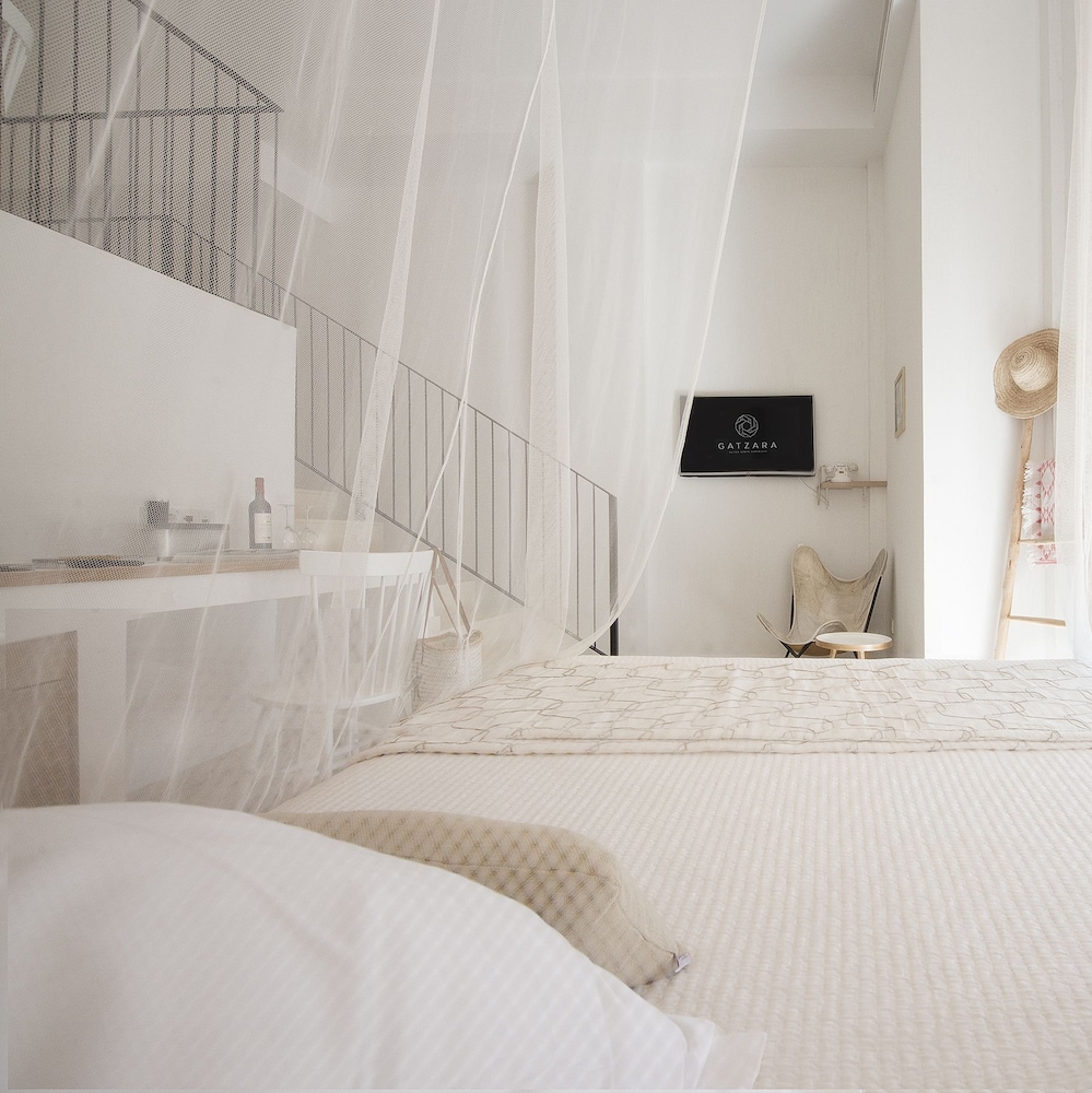Gatzara Suites Santa Gertrudis 26/76