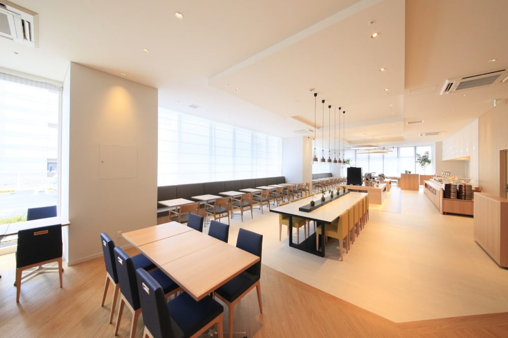Richmond Hotel Himeji 28/29