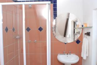 Summerhill Self-Catering Accommodation 50/50