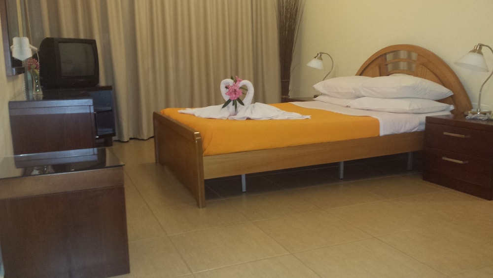 Anna Hotel Apartments 21/69