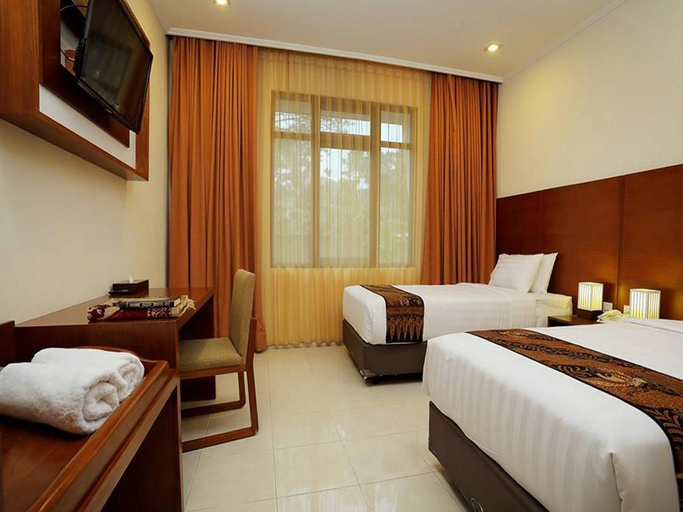 Multazam Hotel 8/11