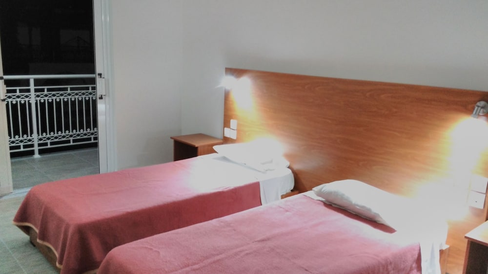 Hotel Sydney Greece 24/38