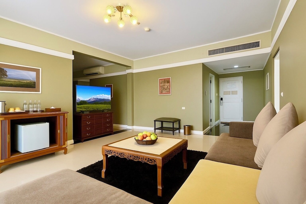 Loei Palace Hotel 56/83