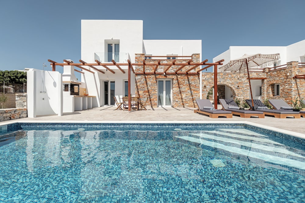 Villa Margarita 3 Bedroom Villa with Private Pool and Sea View 43/53