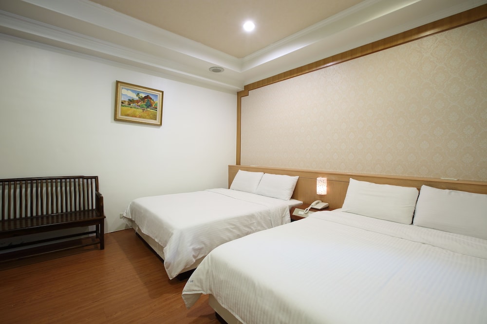 Long Shan Hotel 25/68