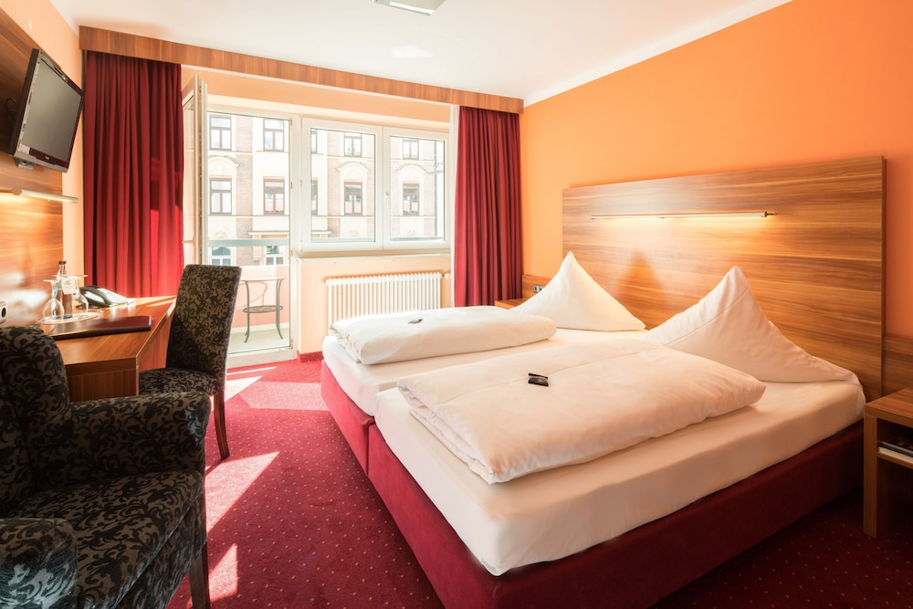 HOTEL ISARTOR 26/69