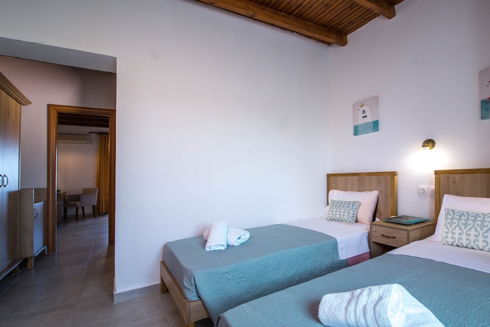 Geranion Village 8/48