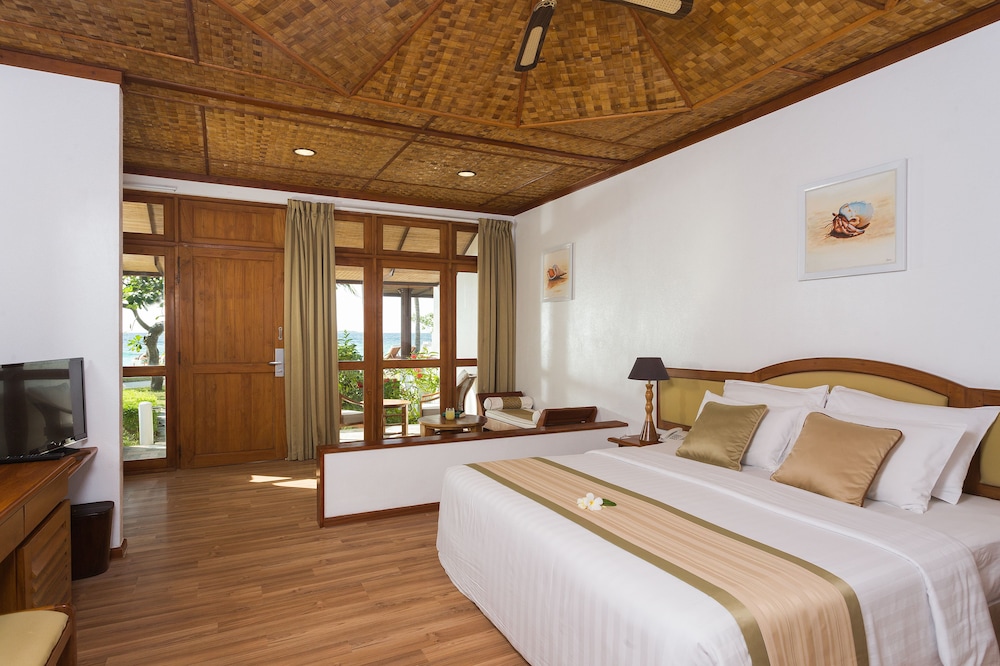 Bandos Maldives 28/87