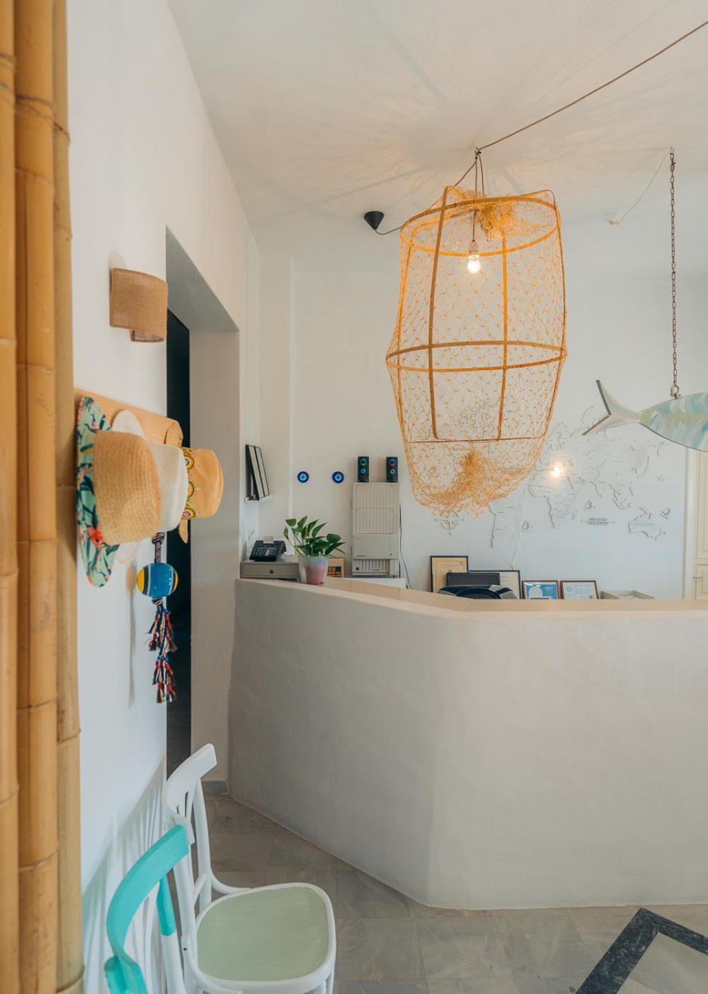 Aeolos Apartments 8/60