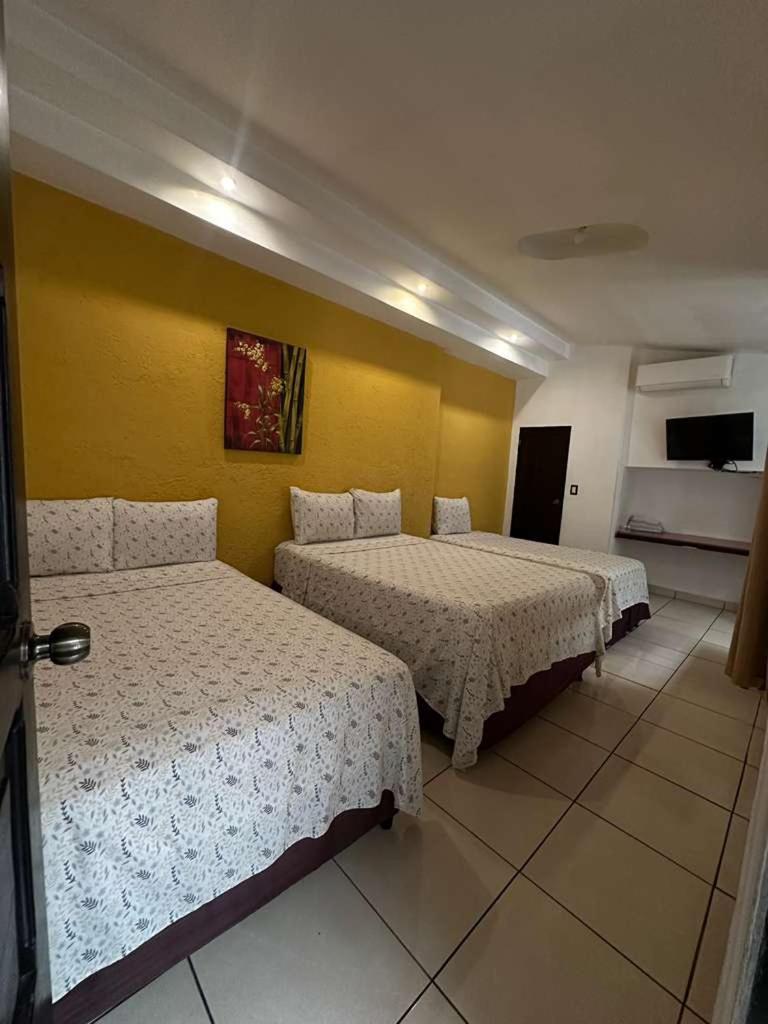 Room, Triple, 3 Beds