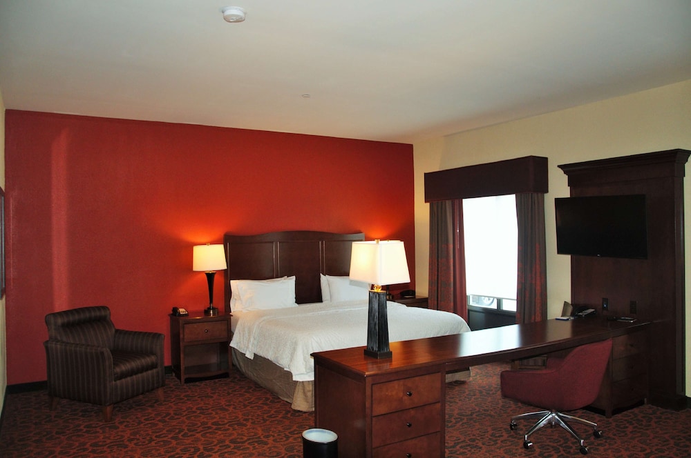 Hampton Inn And Suites Cincinnati Uptown University Area Oh 26/72