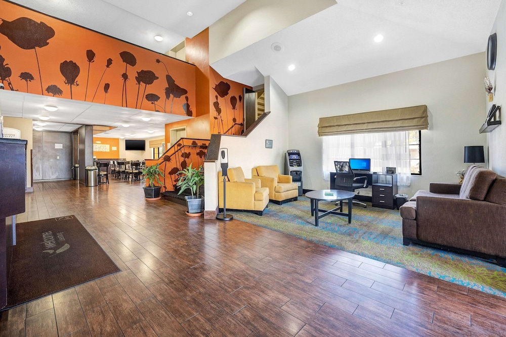 Wingate by Wyndham Leesburg Florida 8/35