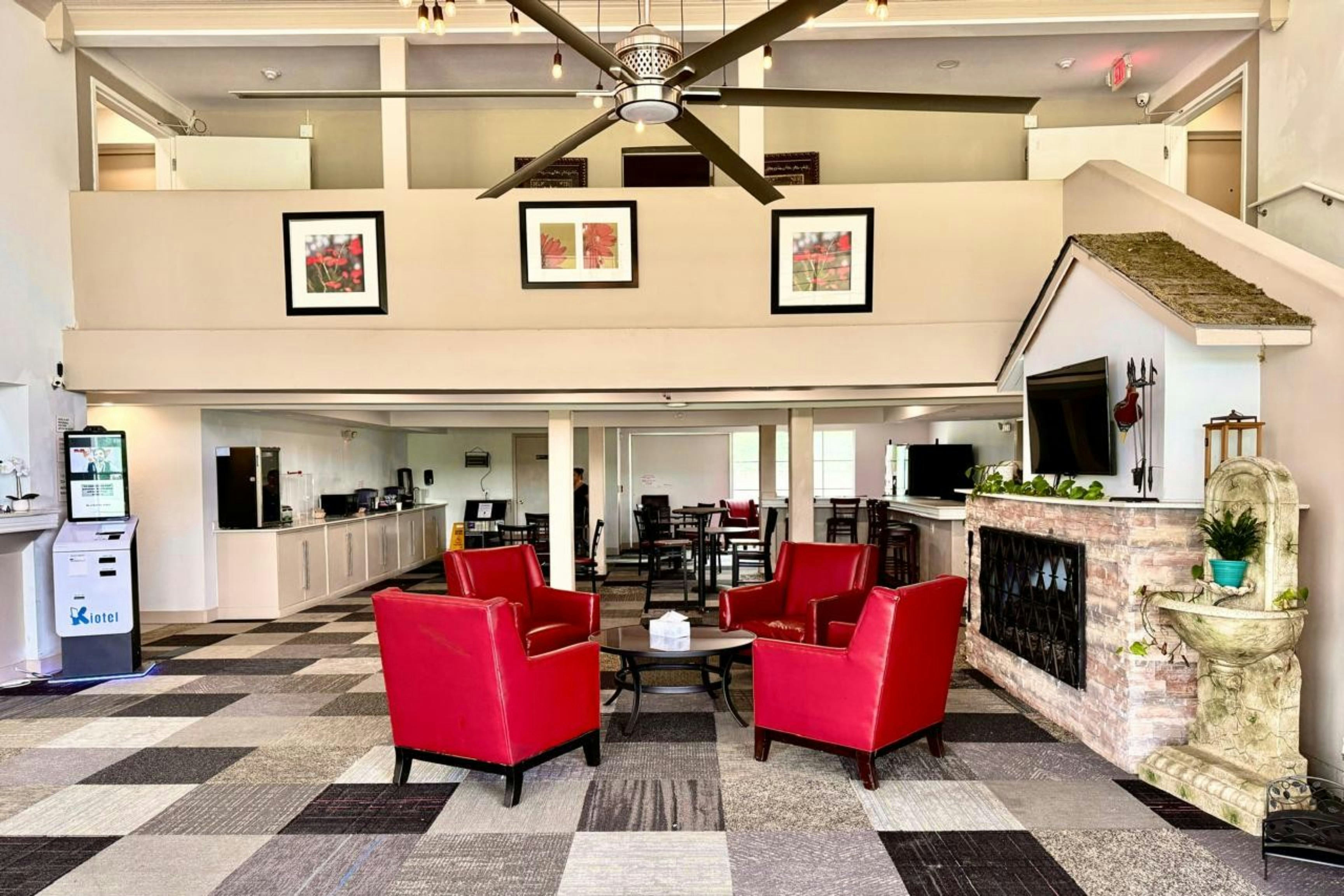 University Inn of Carbondale by Hotel O 34/49