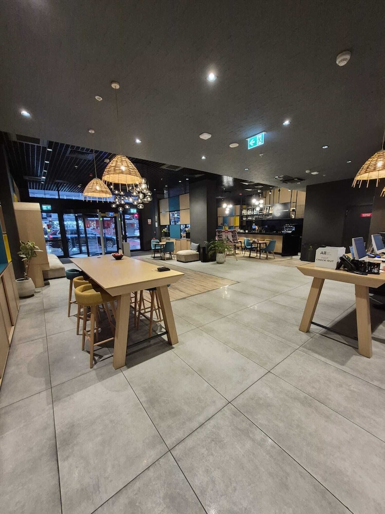 Ibis Istanbul Sisli 58/63