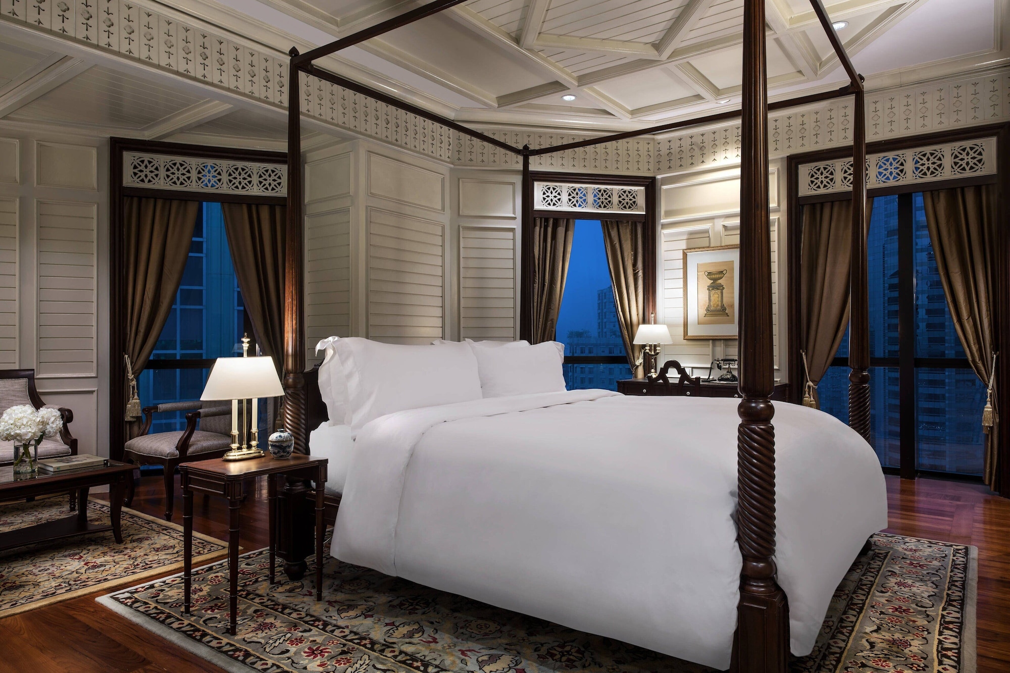 جناح كلوب بسريرين مزدوجين بغرفتي نوم مع دخول صالة النادي، THE ATHENEE HOTEL, A LUXURY COLLECTION HOTEL BANGKOK 2/4
