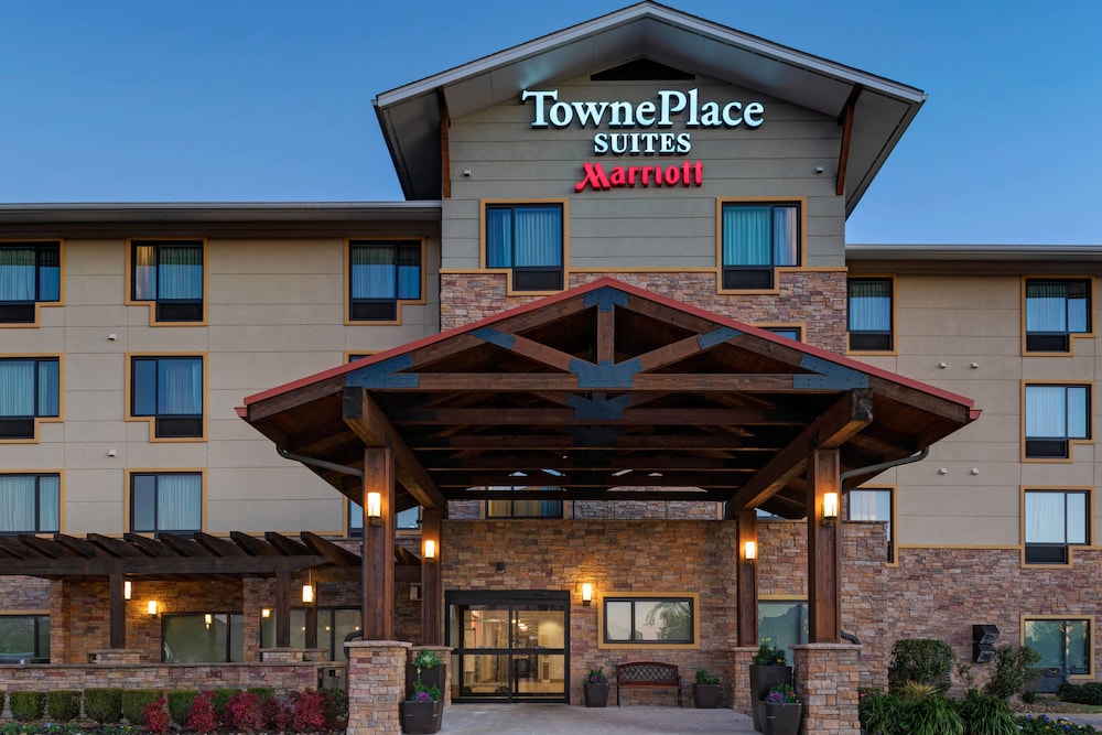 TownePlace Suites Monroe 4/41