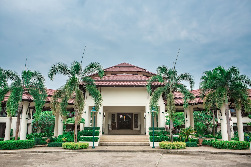 Maneechan Resort 4/75
