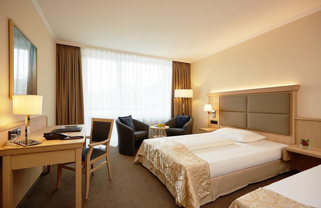 Eibsee Hotel 8/25