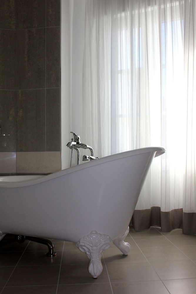 Metropolis Hotel Ioannina 43/63