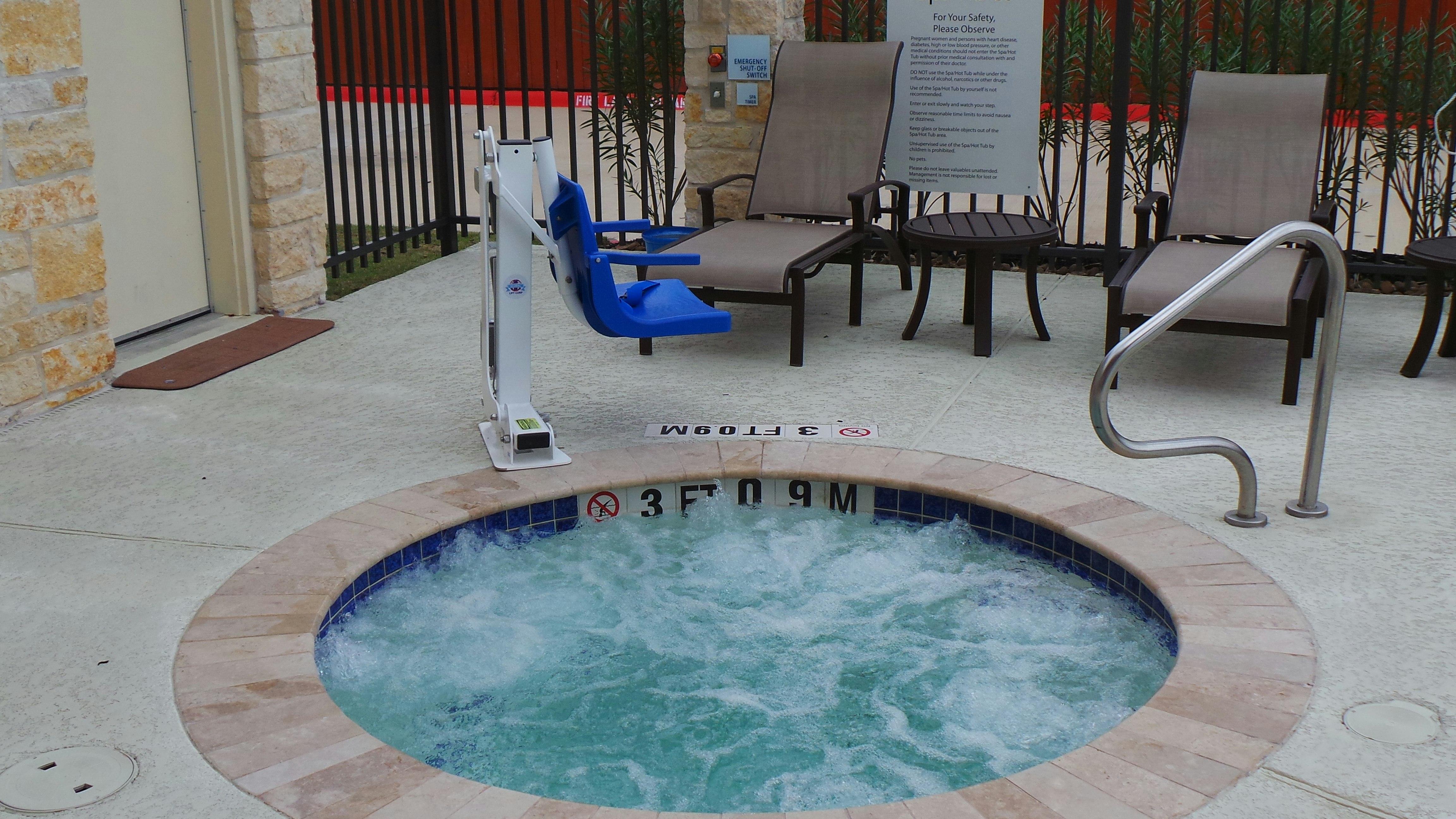 Holiday Inn Express & Suites Atascocita - Humble - Kingwood 38/66