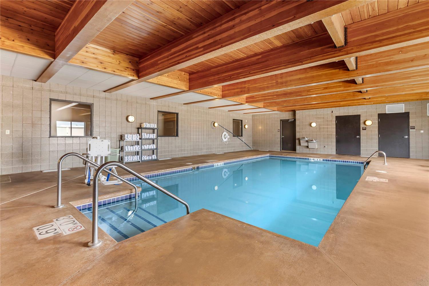 Sleep Inn & Suites Wisconsin Rapids, WI 15/35