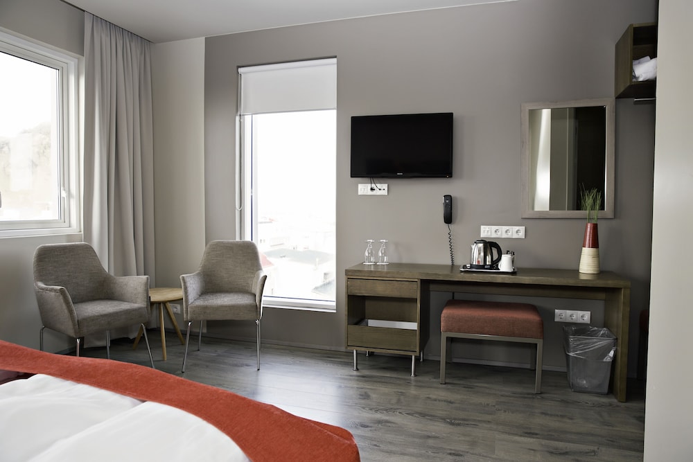 Hotel Vestmannaeyjar 50/65