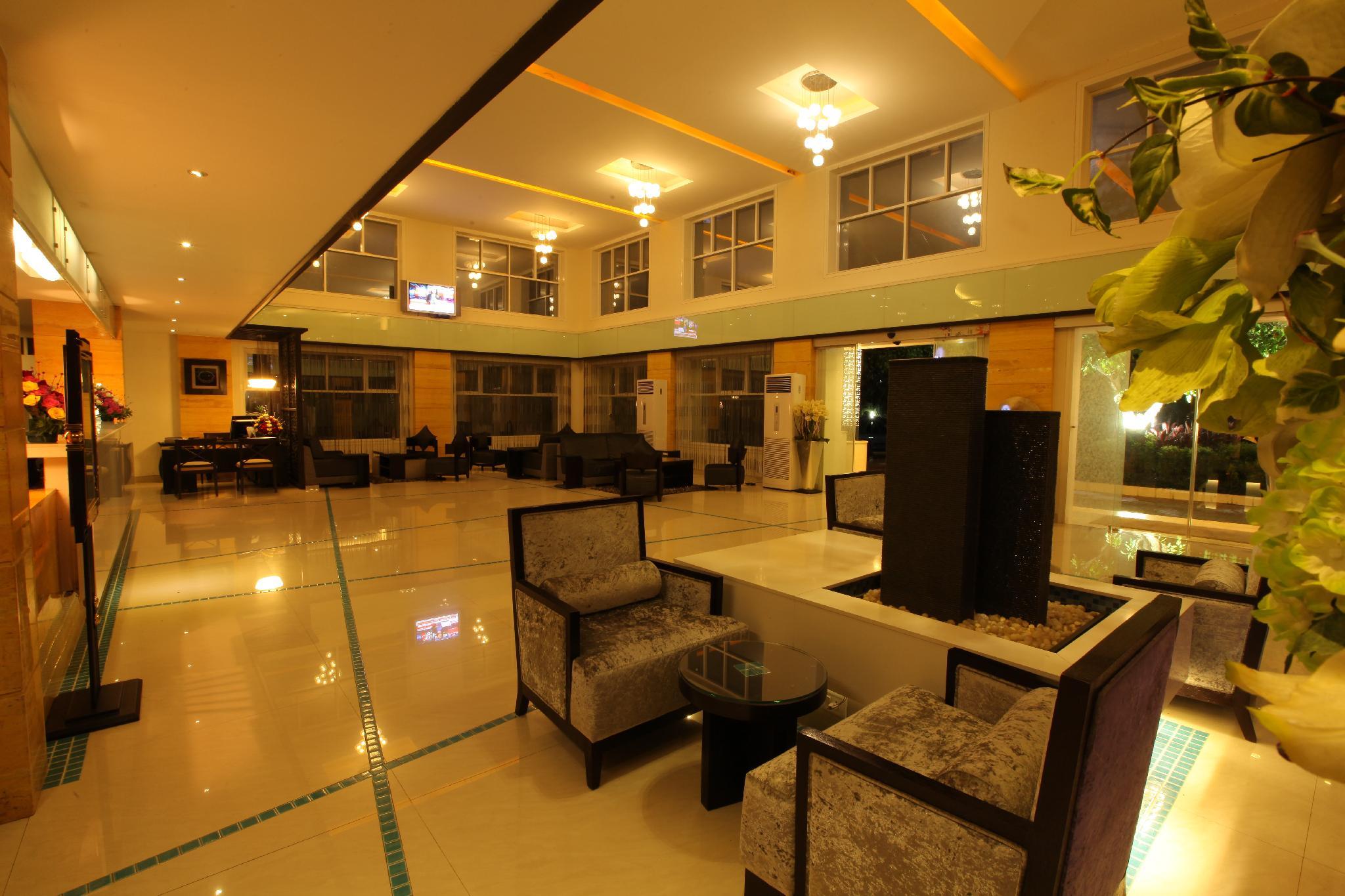 MIRASOL RESORT 20/28