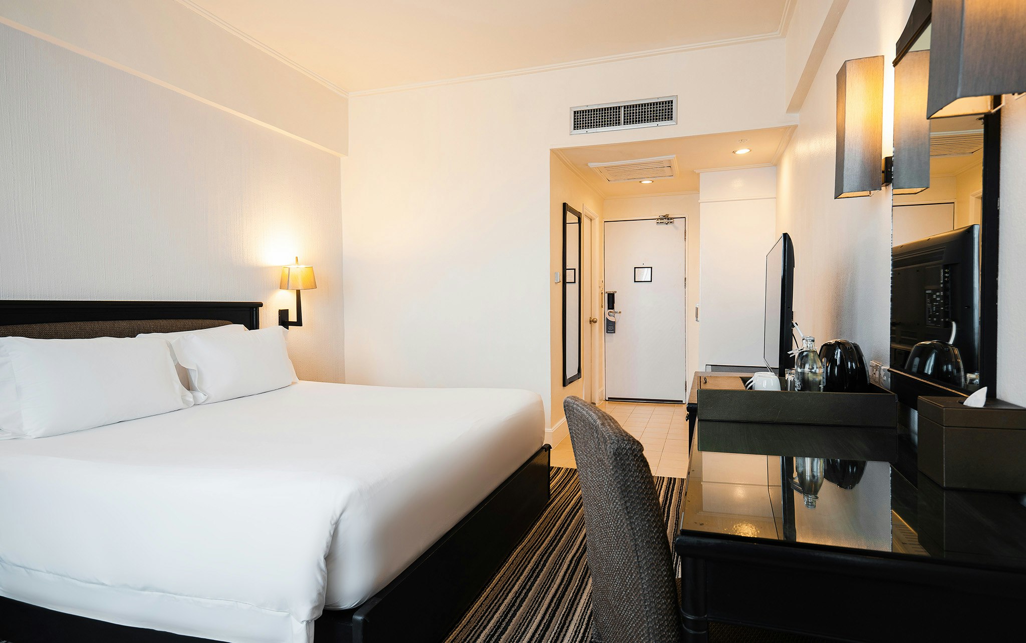 Centara Hotel Hat Yai 12/79