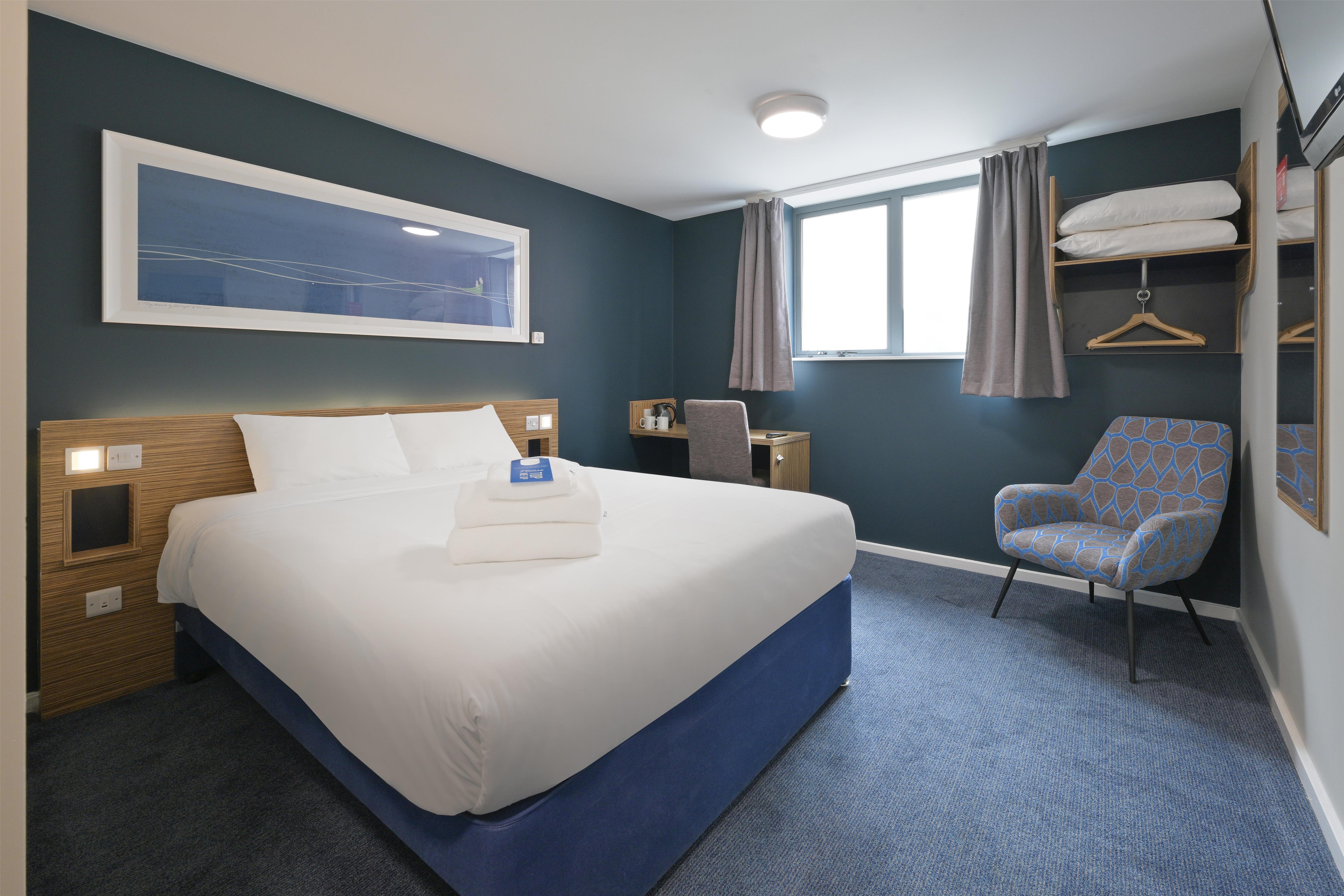 Travelodge Caernarfon 12/27